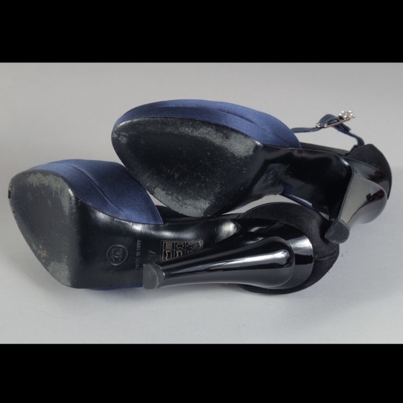 CHANEL SATIN NAVY CRYSTAL STUDDED HIGH HEEL PUMPS SIZE EU 37 - Picture 5 of 11